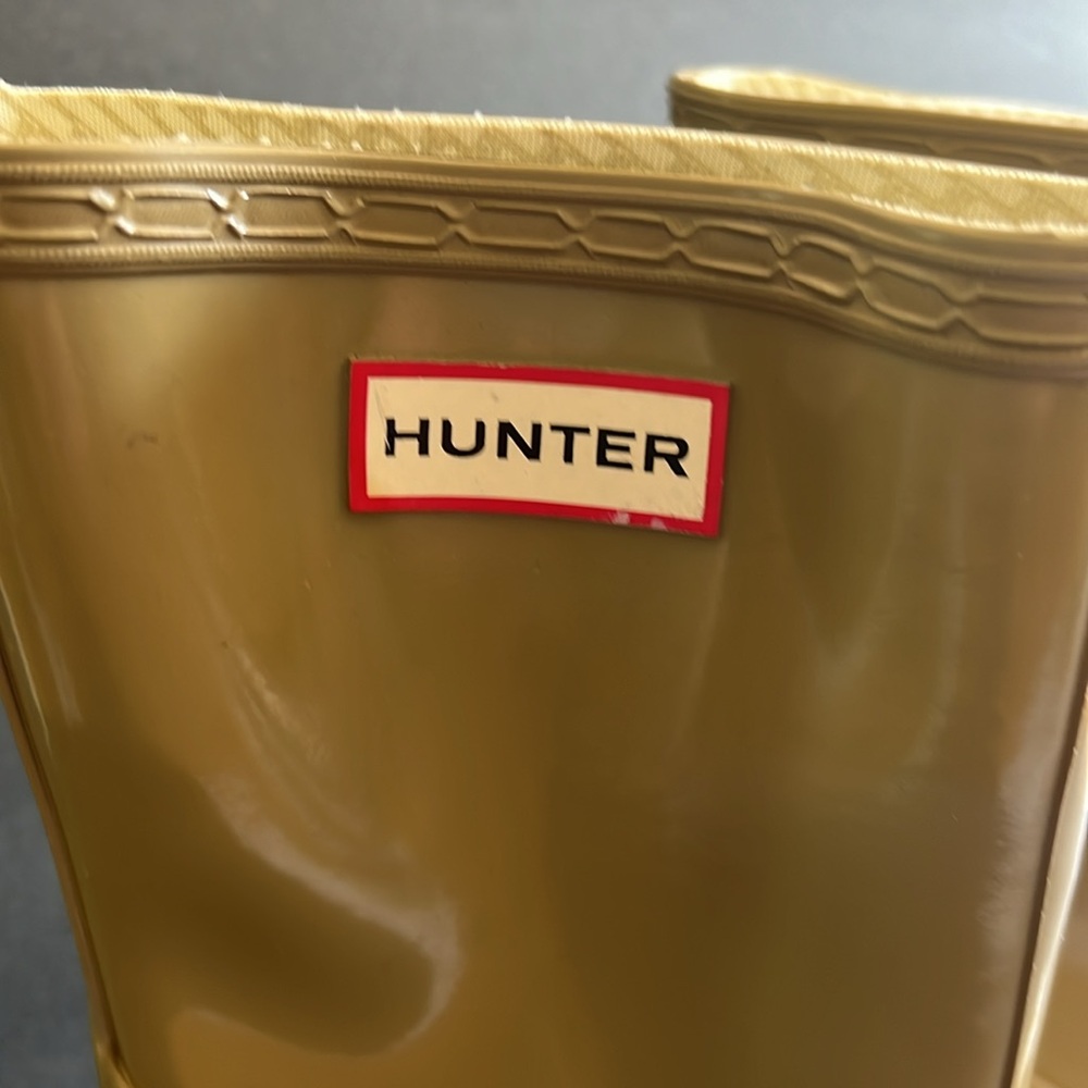 Women’s Hi-heel Hunter Boots. Size 8. Brand new! - Picture 2 of 4